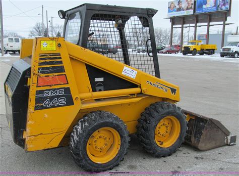 mustang 442 skid steer weight|mustang loader specs.